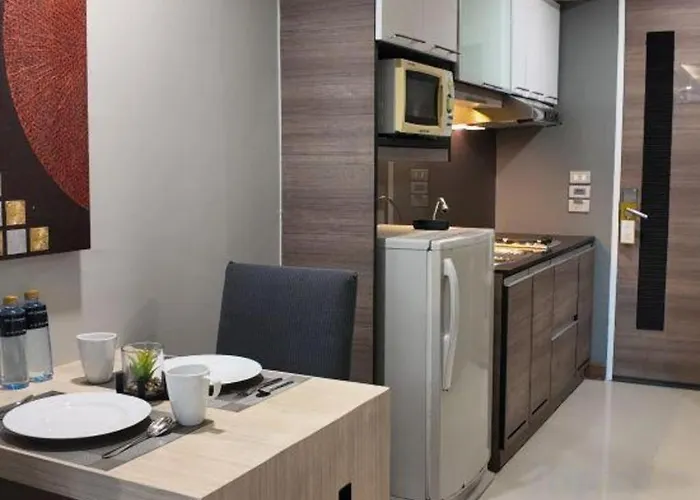 Icheck Residences Sukhumvit 20 Hotel 4*