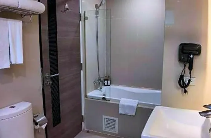 Icheck Residences Sukhumvit 20