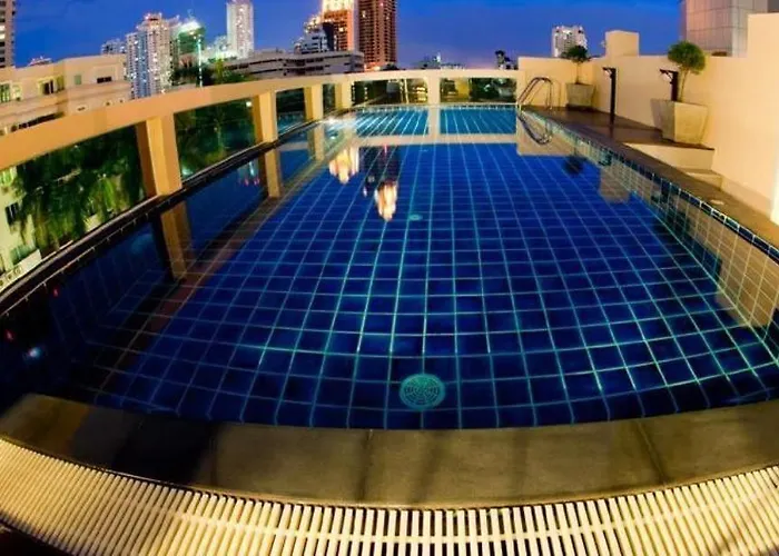 Icheck Residences Sukhumvit 20 Hotel 4*